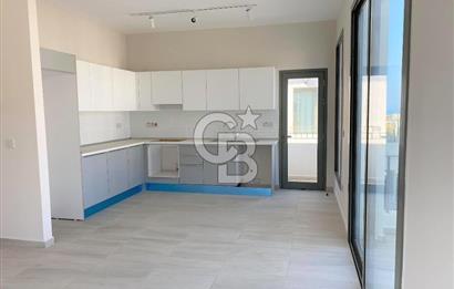 KIBRIS GİRNE ALSANCAK IN EN PRESTİJLİ SİTESİ  TOWN HOUSES DA BAHÇE VE  ÜST KAT DAİRELER