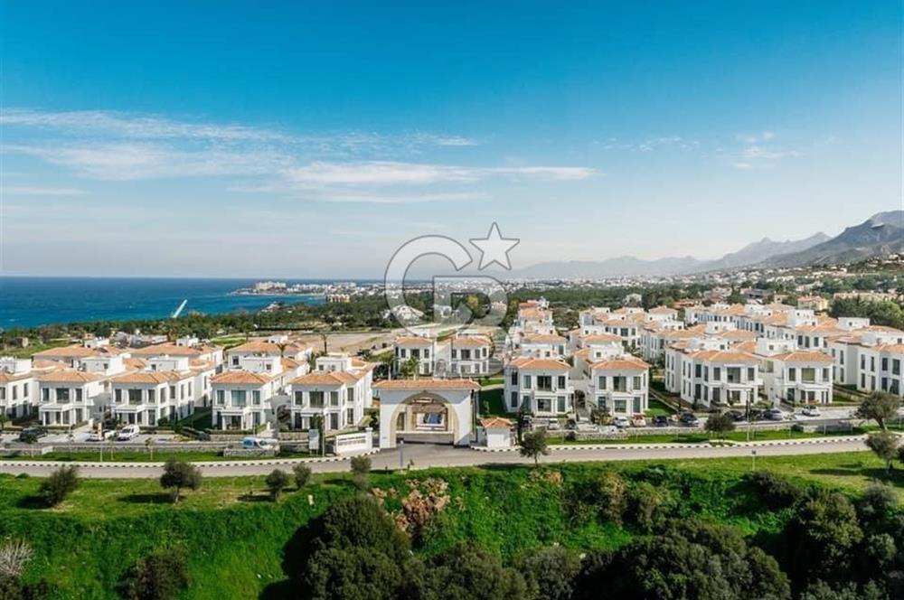 KIBRIS GİRNE ALSANCAK IN EN PRESTİJLİ SİTESİ  TOWN HOUSES DA BAHÇE VE  ÜST KAT DAİRELER