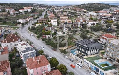 ÇEŞMEDE 240 M2 KİRALIK CADDE ÜZERİNDE DÜKKAN