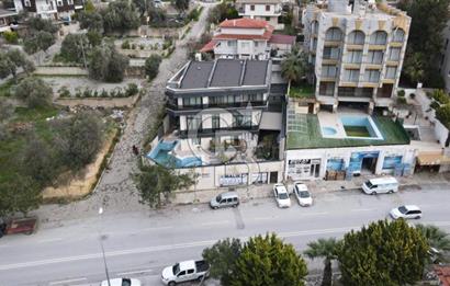 ÇEŞMEDE 240 M2 KİRALIK CADDE ÜZERİNDE DÜKKAN