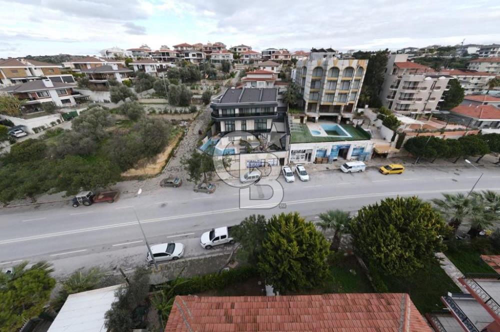 ÇEŞMEDE 240 M2 KİRALIK CADDE ÜZERİNDE DÜKKAN