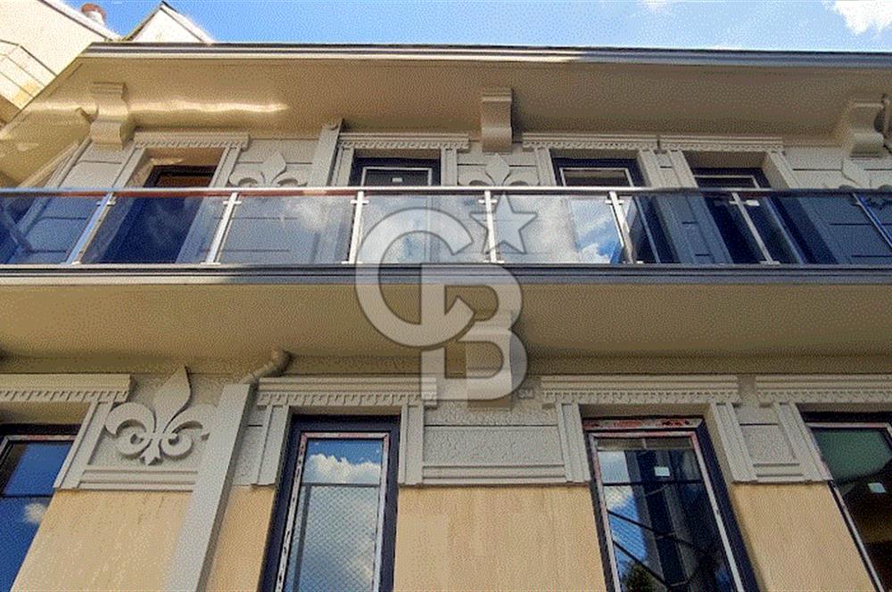 BUILDING FOR RENT ON THE STREET IN PALANGA