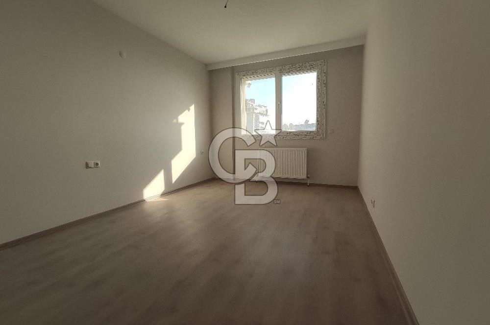 Körfez Mahallesi'nde Deniz Manzaralı Kiralık 3+1 Lüks Daire