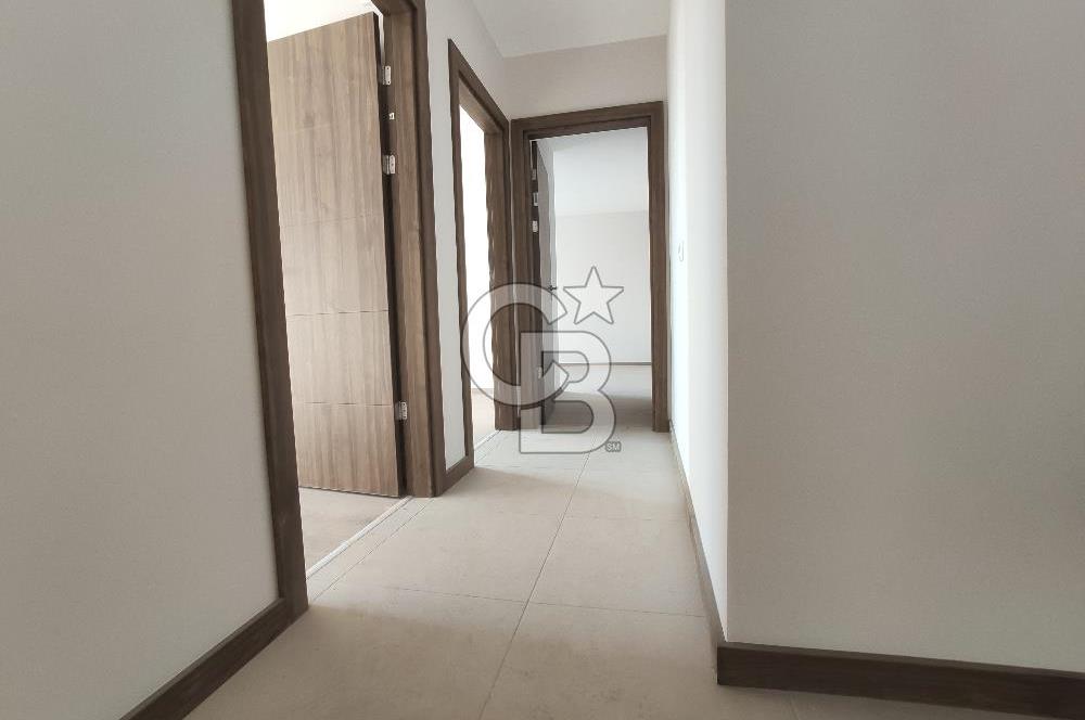 Körfez Mahallesi'nde Deniz Manzaralı Kiralık 3+1 Lüks Daire