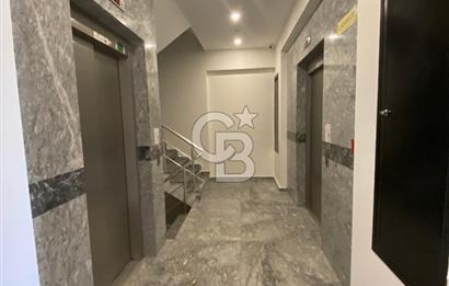 BAĞDAT CADDESİ CADDEBOSTAN ÖMERPAŞA CADDEYE 1 DK 3+1-125M2