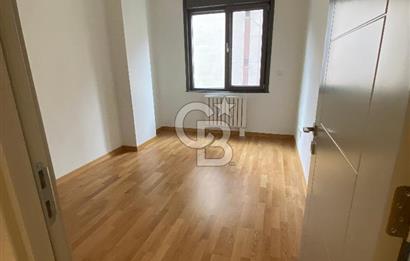 BAĞDAT CADDESİ CADDEBOSTAN ÖMERPAŞA CADDEYE 1 DK 3+1-125M2