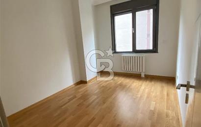 BAĞDAT CADDESİ CADDEBOSTAN ÖMERPAŞA CADDEYE 1 DK 3+1-125M2