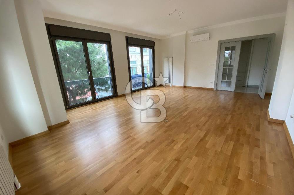 BAĞDAT CADDESİ CADDEBOSTAN ÖMERPAŞA CADDEYE 1 DK 3+1-125M2