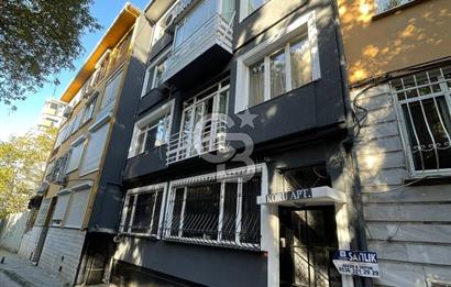 Fenerbahçe'de koru manzaralı yenilenmiş 75 m2 2+1 daire