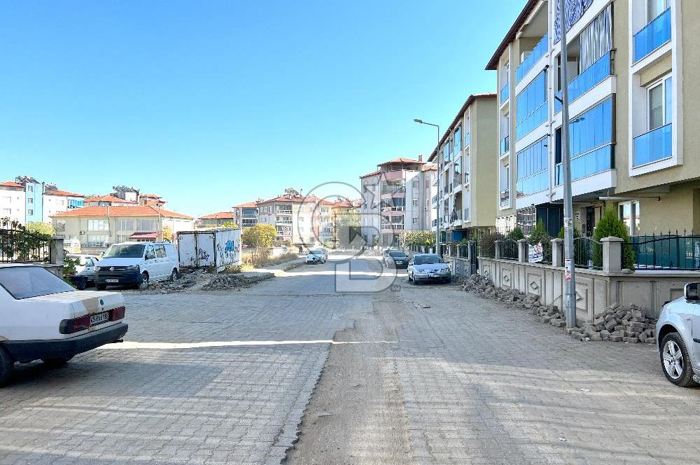 Kula'da merkezi konumda cazip fiyata satılık dükkan