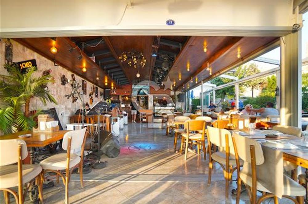 Çandarlı Sahil Plajlar Caddesinde Satılık Cafe Bar