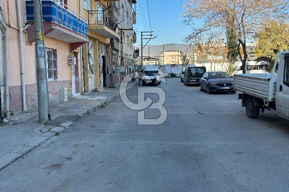 Bornova Doğanlar mahallesinde Kiralık Dükkan