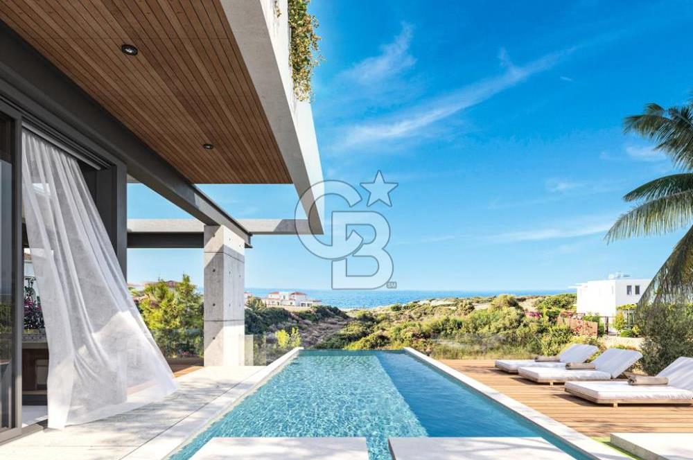 Kıbrıs Girne Esentepe'de Denize Yürüyüş Mesafesinde Satılık 4+1 Havuzlu Villa
