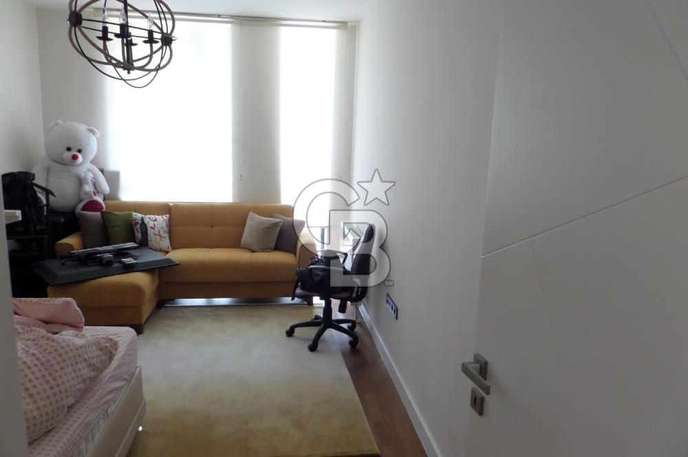 Çayyolu So Yapı Plaza’da 2677 Cadde Cepheli  6. Kat 4+1 Satılık Daire