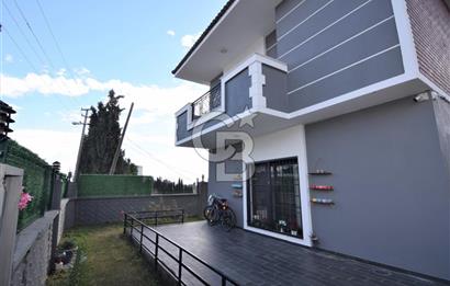 Menderes Görece' de Satılık Tam müstakil 4+1 Villa