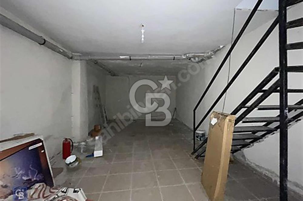 ARNAVUTKÖY FATİH CADDE CEPHELİ YENİ PTT KARŞISI 120 M2 DÜKKAN...