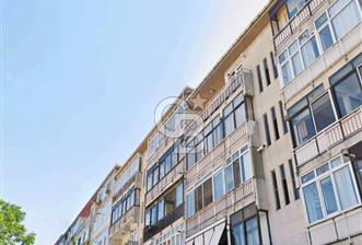 Maltepe merkez Ataturk caddesinde 105 m2 net 3+1 daire