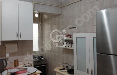 ÜSKÜDAR MERKEZE YAKIN SATILIK 2+1 ARA KAT FIRSAT FERAH DAİRE