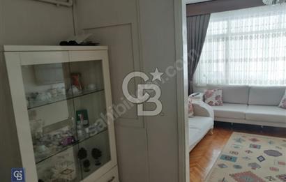 ÜSKÜDAR MERKEZE YAKIN SATILIK 2+1 ARA KAT FIRSAT FERAH DAİRE