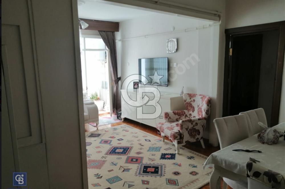 ÜSKÜDAR MERKEZE YAKIN SATILIK 2+1 ARA KAT FIRSAT FERAH DAİRE