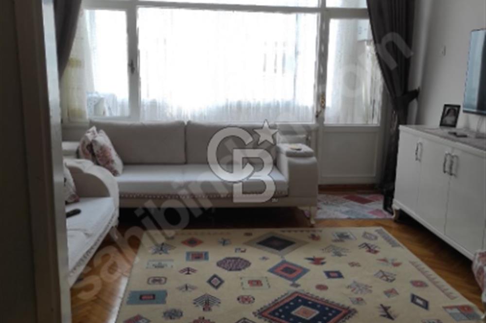 ÜSKÜDAR MERKEZE YAKIN SATILIK 2+1 ARA KAT FIRSAT FERAH DAİRE