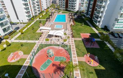 Mavişehir Modern 1 Havuz Peyzaj Cepheli Büyük Tip Satılık 1+1