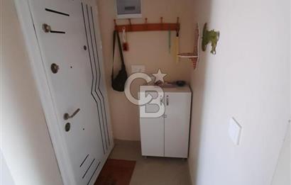 Yenifoça Merkezi Konumda Full Eşyalı Sezonluk Kiralık 2+1 Daire