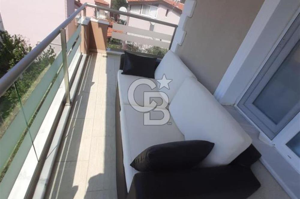 Yenifoça Merkezi Konumda Full Eşyalı Sezonluk Kiralık 2+1 Daire