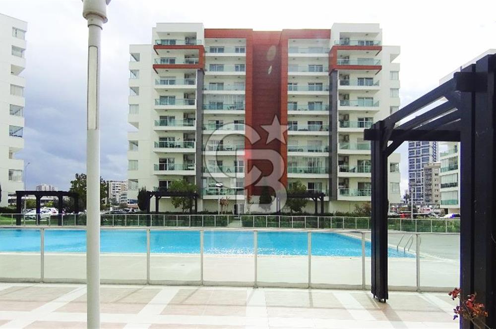 Mavişehir Modern 1 de Havuz Cepheli Eşyalı 1+1 Kiralık Daire