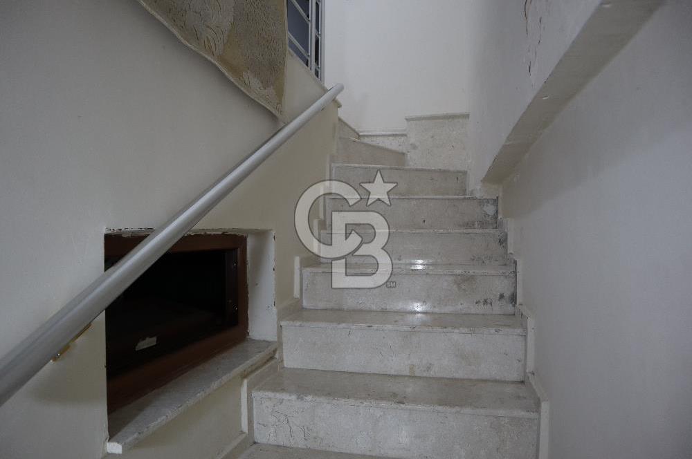 DİKİLİ SALİMBEY MAHALLESİNDE 5+1 TERS DUBLEKS SATILIK DAİRE