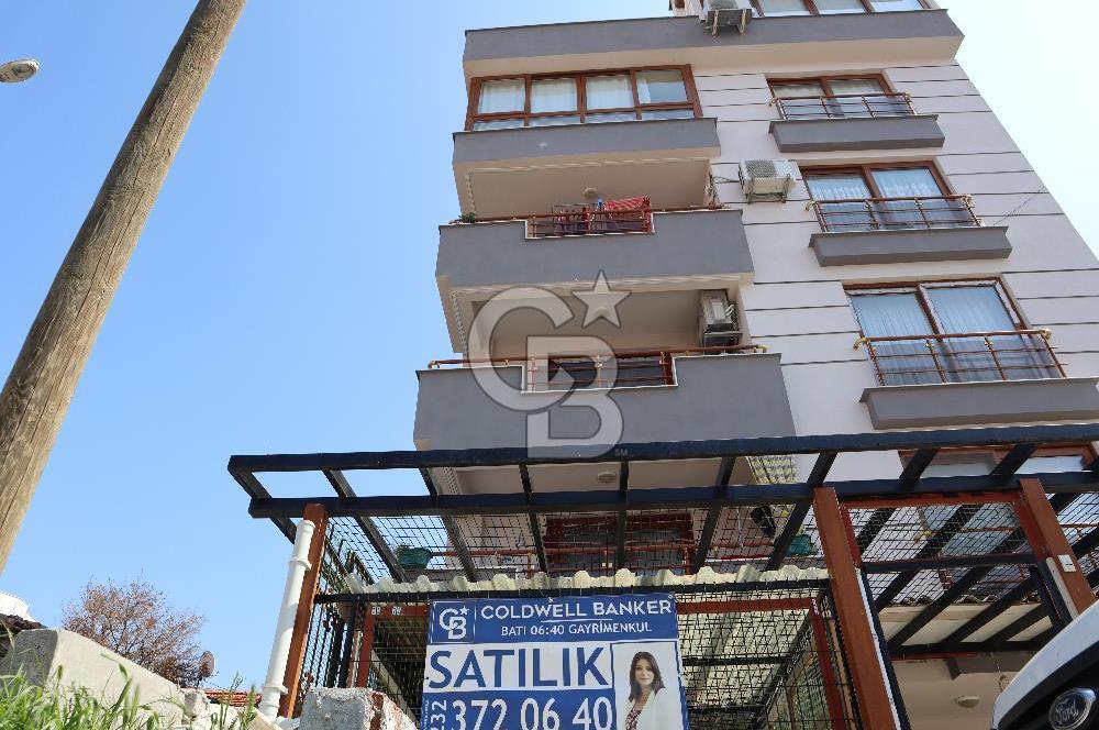 DİKİLİ SALİMBEY MAHALLESİNDE 5+1 TERS DUBLEKS SATILIK DAİRE