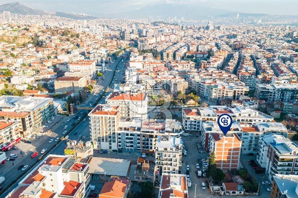 Karşıyaka Şemikler'de Anadolu Caddesi Paralelinde Satılık Dükkan