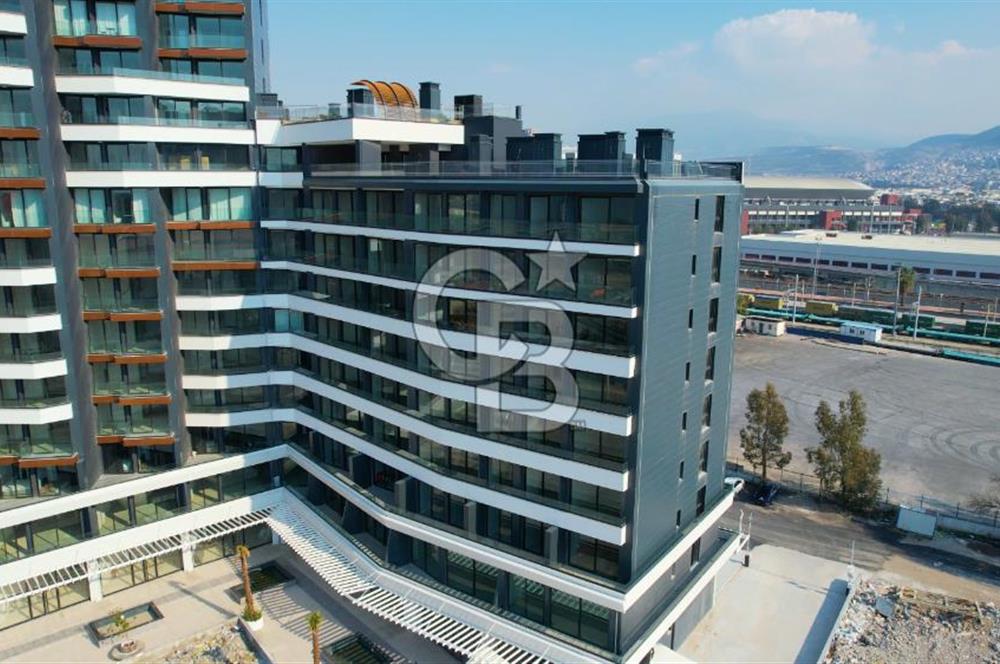 Burak Kul'dan İnci Tower'da Deniz Manzaralı Kiralık Ofis