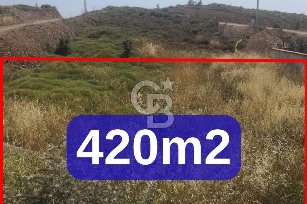 İZMİR SEFERİHİSAR TEPECİK MAHALLESİNDE DENİZE 700 M UZAKLIKTA KONUT İMARLI 420 M2 ARSA