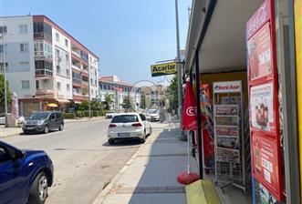 İzmir Gaziemir de Caddede Satılık Dükkan