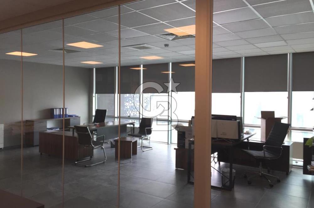 Basınekspres Caddesine Cephe 1000 m2 Satılık Ofis Katı