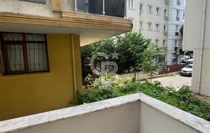 Kartal'da merkezi lokasyonda 110 net 3+1 çift balkonlu daire
