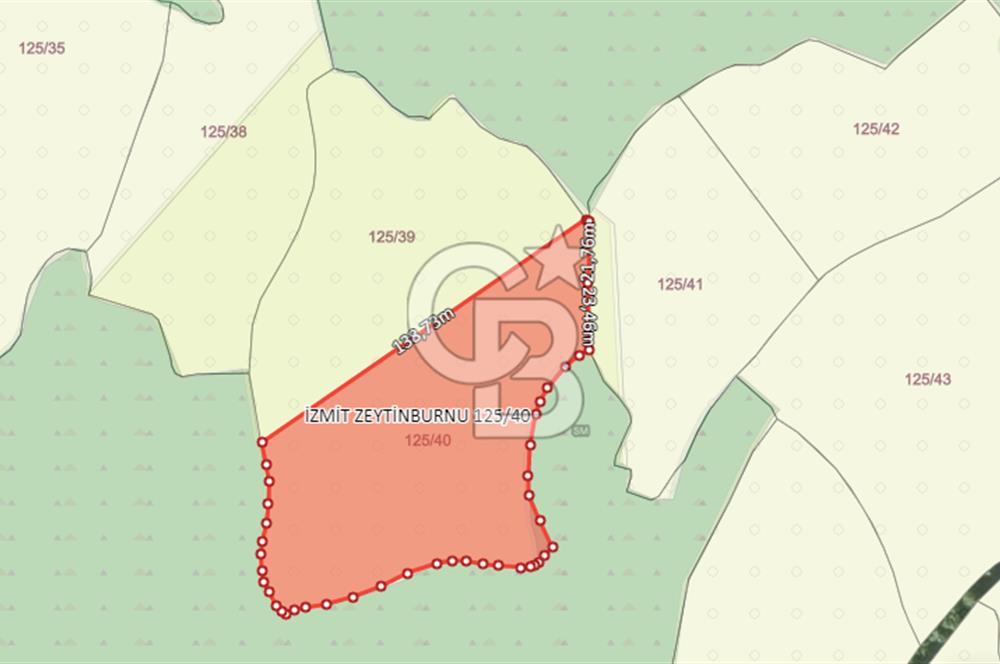 CB TOWER İZMİT ZEYTİNBURNU'DA 8.774 M² SATILIK İMARLI TARLA