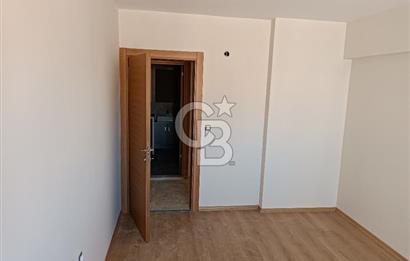 Menemen İncirlipınar'da Havuz Manzaralı Satılık  3+1 daire