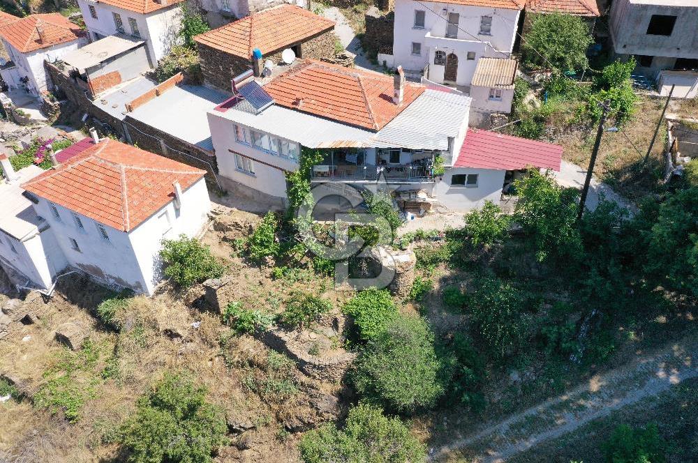 Karaburun Sarpıncık Köy Merkezinde Satılık Arsa