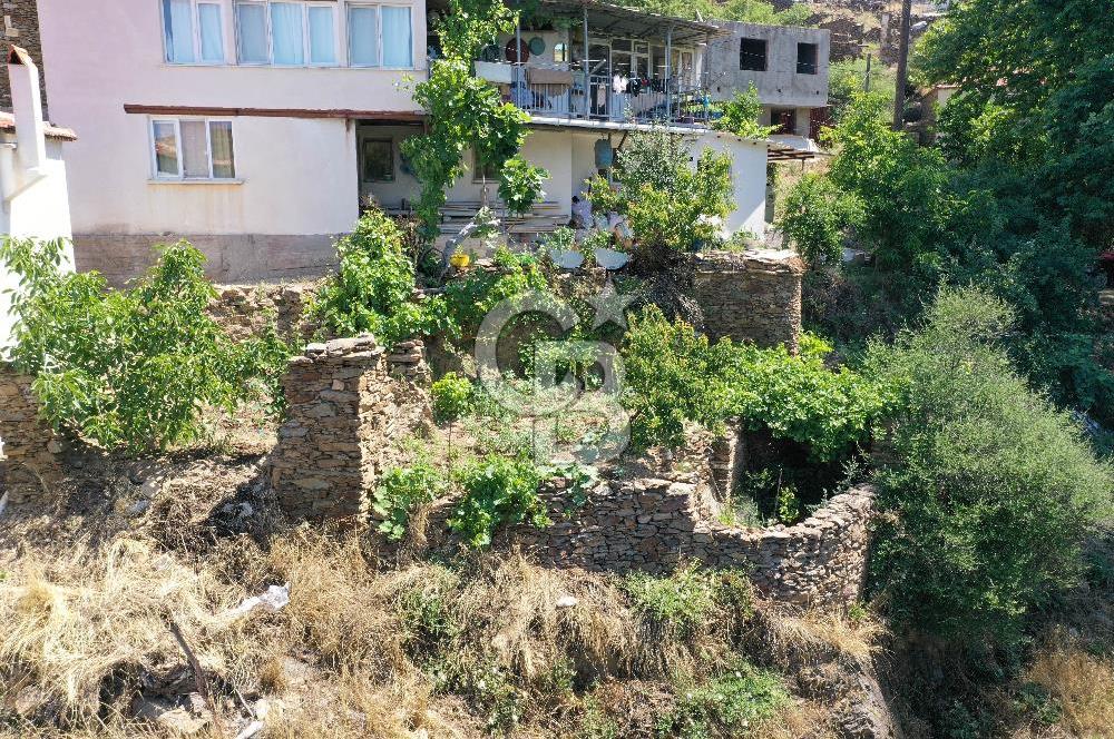 Karaburun Sarpıncık Köy Merkezinde Satılık Arsa