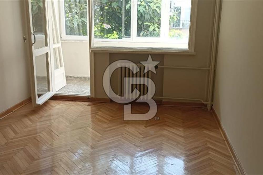 Bahariyede Reks Sineması karşısında kiralık 3+1 daire