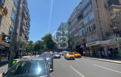 TUNALI HİLMİ CADDESİNDE SATILIK İŞYERİ