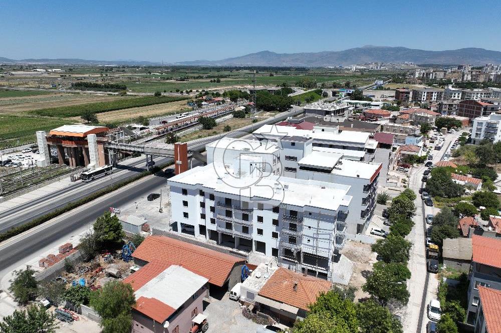 ULUKENT İZBAN DURAĞI KARŞISI, CADDE ÜZERİ 1+1 SIFIR DAİRE