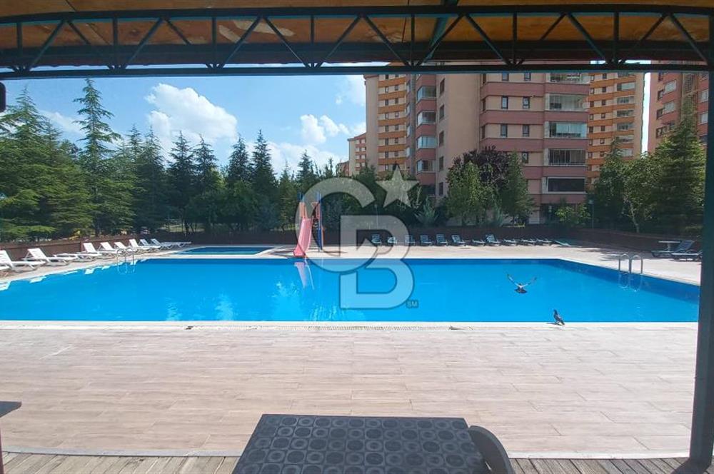 YÜZME HAVUZLU SİTEDE 3+1 SATILIK DAİRE