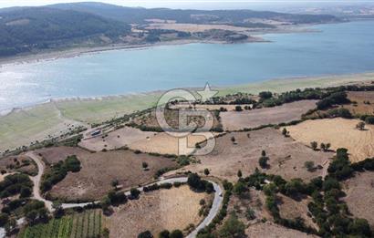 Çanakkale Bayramiç Kurşunlu da Baraj Manzaralı 9.064 m2 Tarla