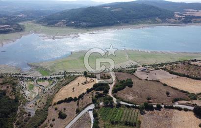 Çanakkale Bayramiç Kurşunlu da Baraj Manzaralı 9.064 m2 Tarla