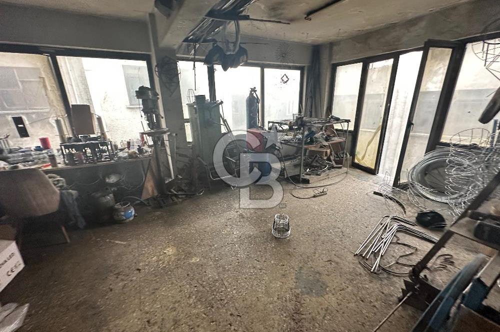 BEYOĞLU YOLCU HAMAM SOKAKTA 300M2 DENİZ MANZARALI 5 KATLI KOMPLE HAN