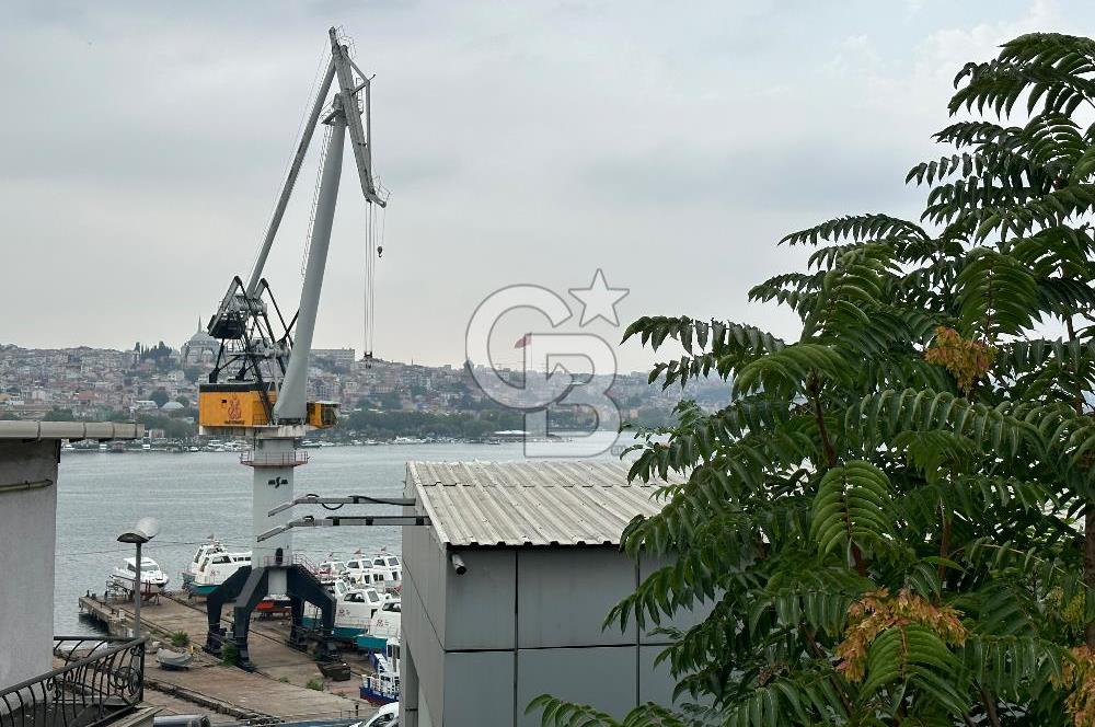 BEYOĞLU YOLCU HAMAM SOKAKTA 300M2 DENİZ MANZARALI 5 KATLI KOMPLE HAN