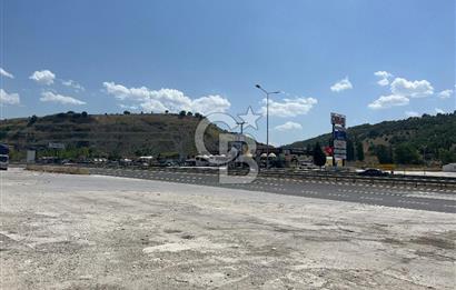 Bilecik Bozöyük te Bursa Eskişehir yolu üzeri Satılık Ticari Arsa 